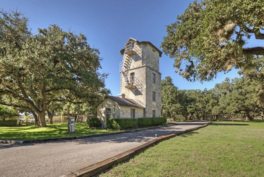 Listing Image #3