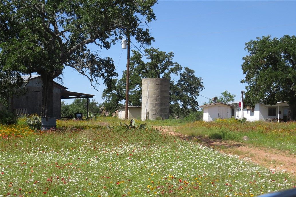 Listing Image #9