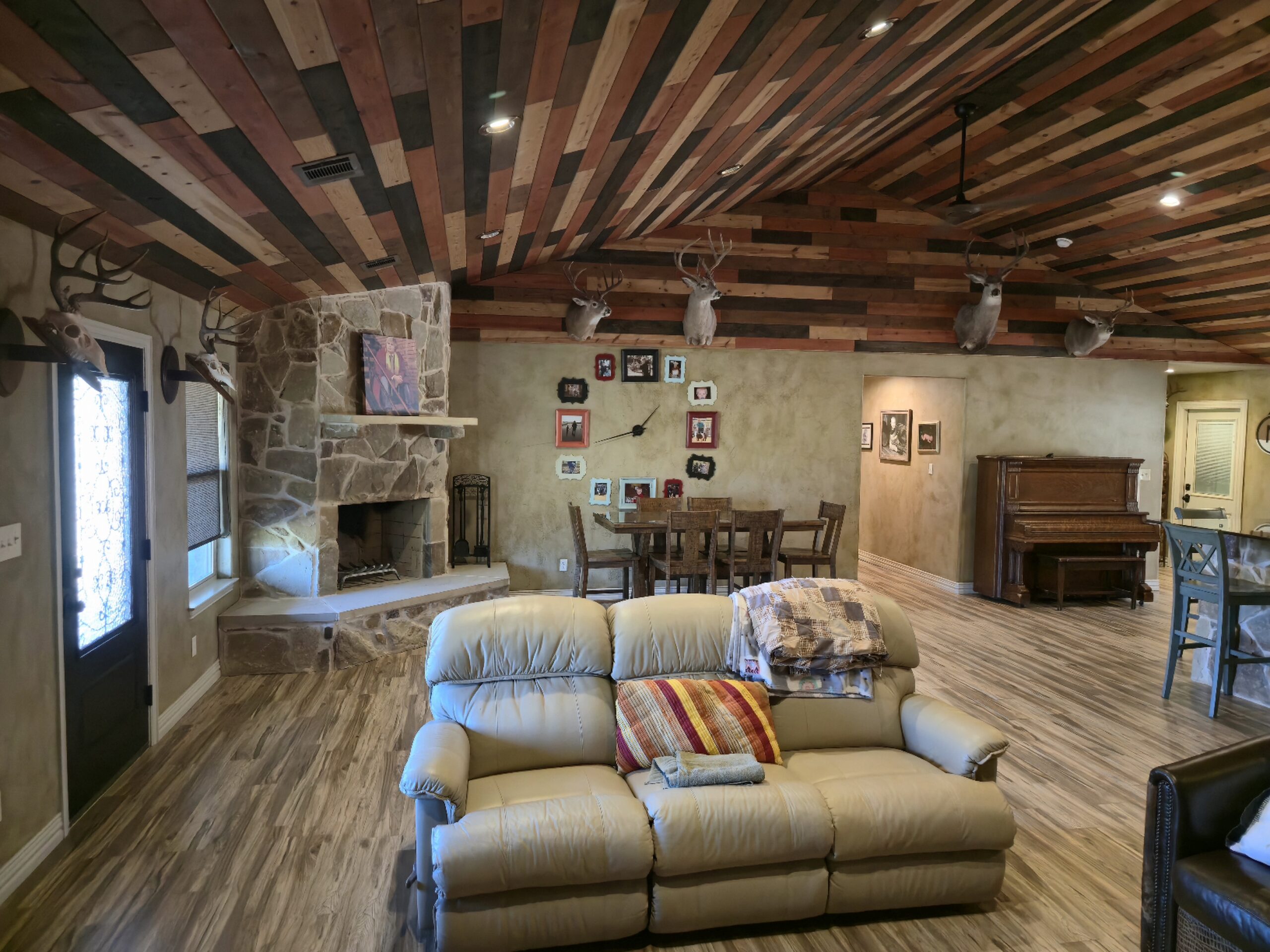 Listing Image #4