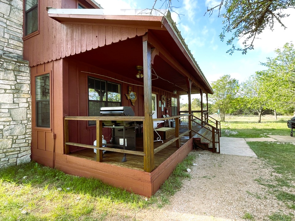 Listing Image #1