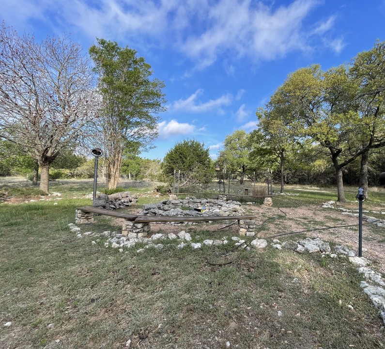 Listing Image #3