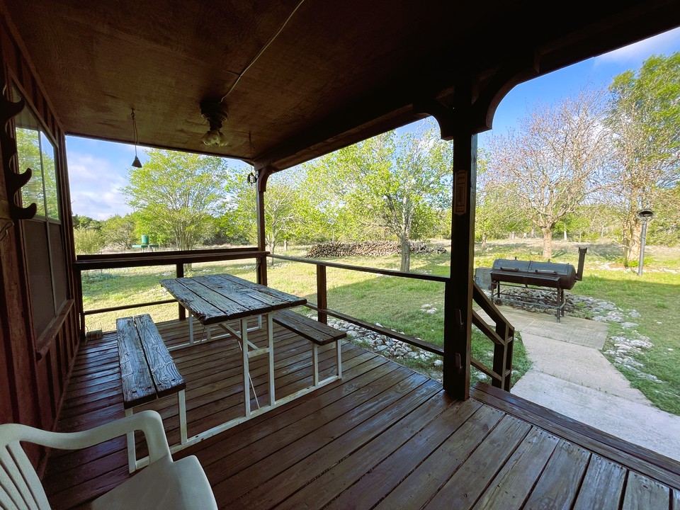 Listing Image #9