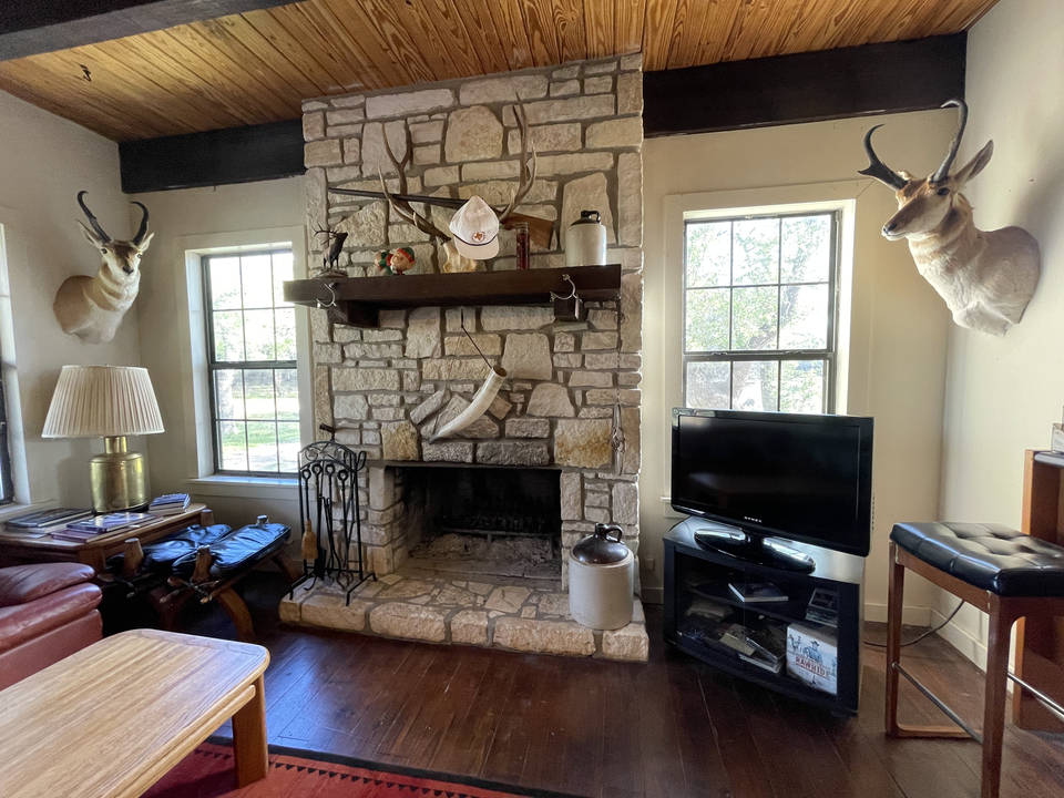 Listing Image #15