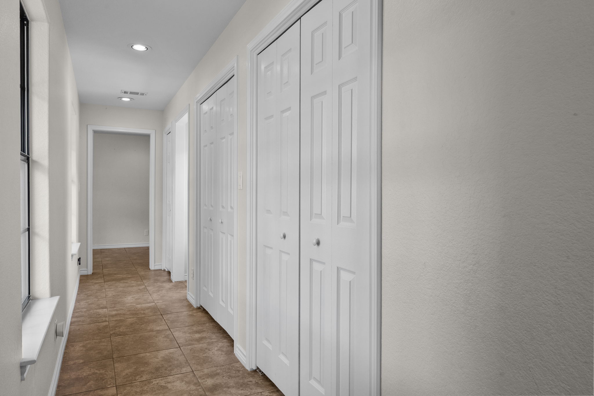 Listing Image #33